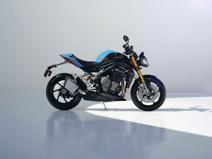 Actu de la semaine : une nouvelle Honda CB400 Super Four, l’avenir de la BMW R 1300 GS en question, les modèles Triumph 2027, un scooter Yamaha à gagner et la fin de la Yamaha R6
