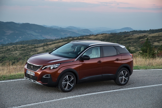 Le Peugeot 3008 est élu Voiture de l'année 2017 !