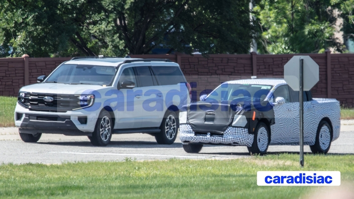 Le pick-up électrique passe pour un lilliputien aux côtés du gros SUV Ford Expedition qui mesure 5,33 m de long et 1,95 m de haut. Cela confirme que ce nouveau modèle sera plus petit qu’un Ford Ranger dont le gabarit (5,36 m de long) est proche de celui de l’Expedition.