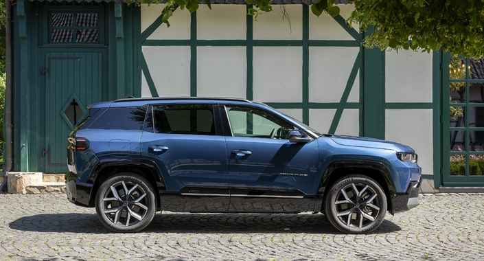 En hybride rechargeable, le Jeep Compass aurait pu réaliser le compromis idéal…