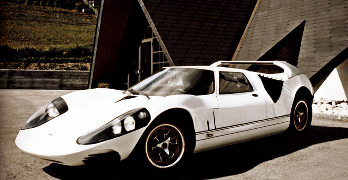 La première auto fabriquée par Franco Sbarro au sein de son entreprise ACA, la Dominique III en 1968. Très avancée pour son époque !