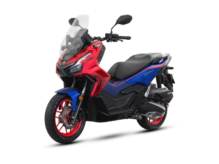 Le Honda ADV tisse sa toile