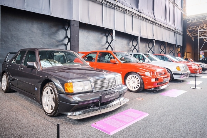 Que ce soit sur la Mercedes ou la Ford, Cosworth a mis son grain de sel pour les rendre terriblement performantes.
