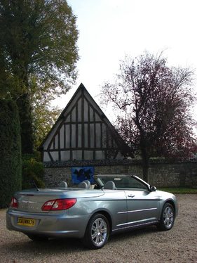 Essai vidéo - Chrysler Sebring Cabriolet : toit rigide ou capote