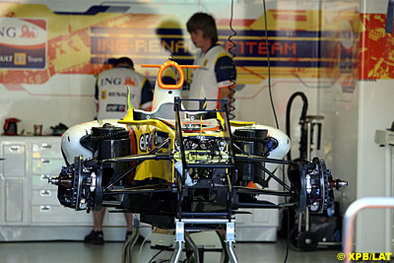 Formule 1 - Australie: Renault a son aileron en W !