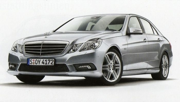 La Mercedes Classe E en 2010 : la base d'une future grande berline Renault.