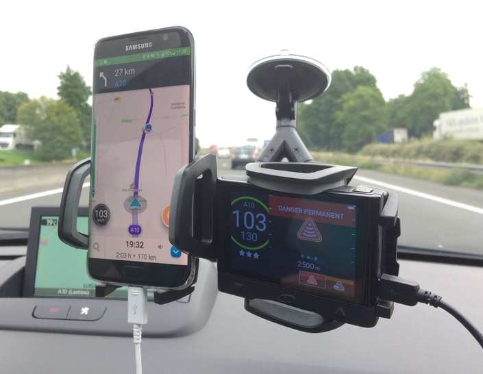 Contrôles routiers : comment Waze et Google Maps obligent désormais la police française à changer de stratégie