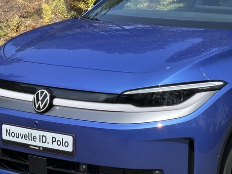 Le large bandeau lumineux et la nouvelle signature des feux de jour sont l’un des points-clé de l’ID. Polo.