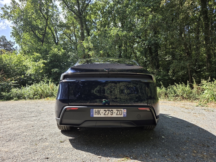 Deux p’tits trucs en plus pour le Tesla Model Y