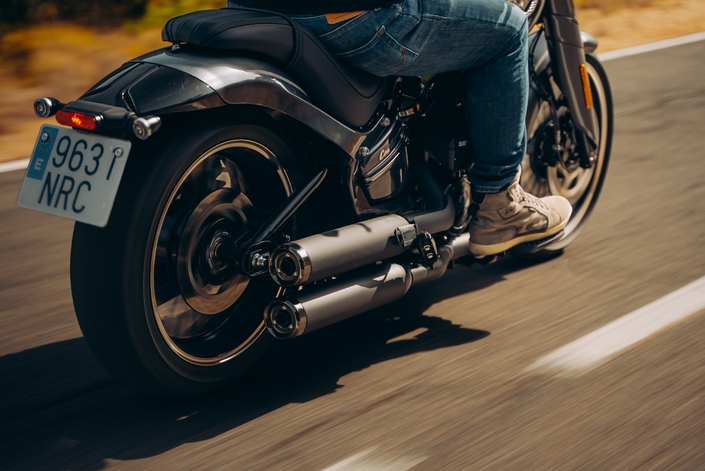 Rieju Coaster 407 : le cruiser suréquipé à 5 200 € taillé pour faire de l’ombre aux références