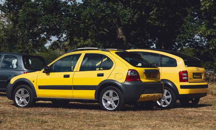 Vous ne rêvez pas, une Rover 25 Streetwise côtoie une Audi A2. (Crédit photo : Hagerty)