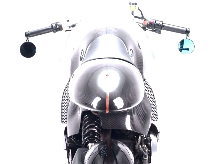 Bandit9 Liquid Metal : quand une Ducati Monster devient une sculpture roulante en aluminium
