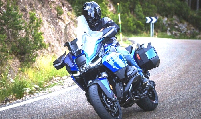 Près d'un motard sur deux a déjà frôlé l'accident : les routes sont-elles devenues le premier danger ?