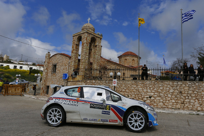 Peugeot 208 T16: une 1ère victoire en Grèce