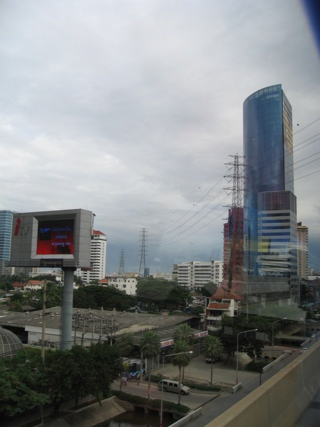 La publicité à Bangkok : c'est énorme ! 