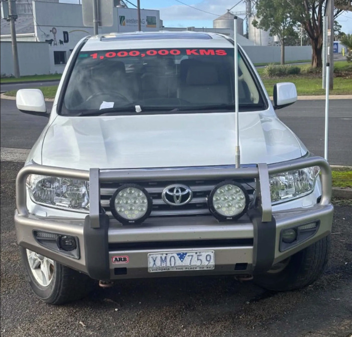 Qui veut un Land Cruiser avec 999 999 kilomètres ?