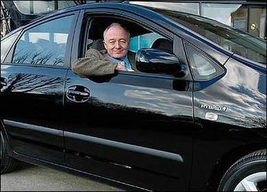 Taxe anti-pollution à Londres : Porsche a assigné en justice le maire Ken Livingstone 