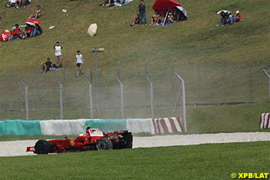 Formule 1 - Malaisie: La pression est sur Massa