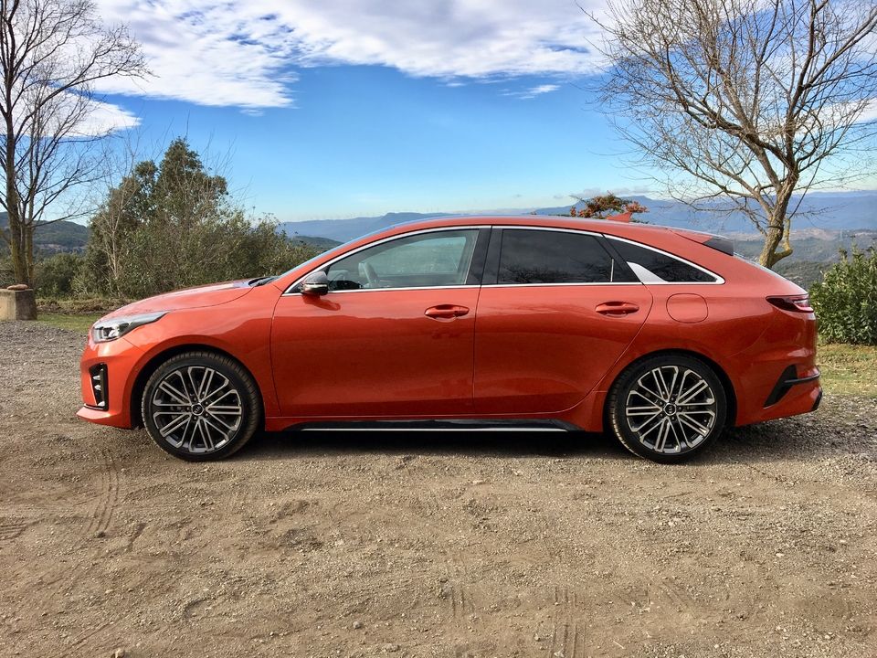 Kia proceed 2019