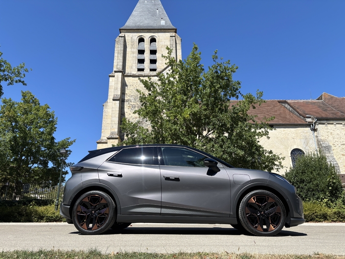 Cupra Raval « Endurance » : une vraie petite routière électrique ?