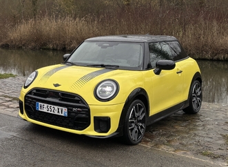 Existe-t-il encore des petites GTI sur le marché ? La réponse est oui !