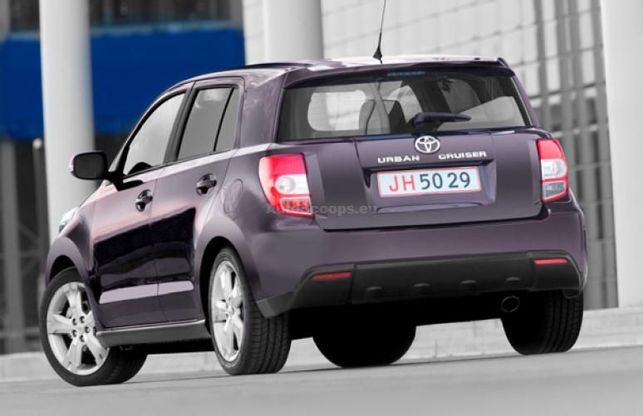 Toyota Avensis et Urban Cruiser : ça fuite, ça fuite