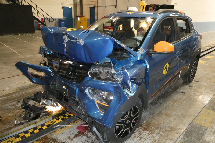 Crash-test Euro NCAP : zéro étoile pour la Renault Zoé, une étoile pour la Dacia Spring !