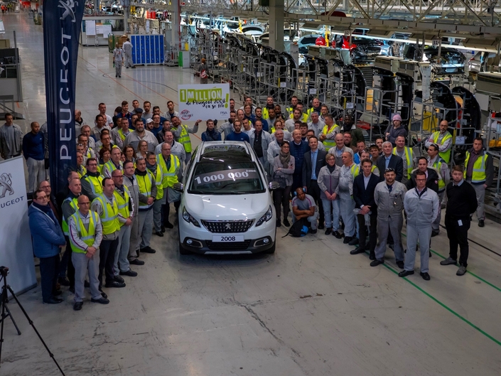 Peugeot : un million de 2008 produits en France