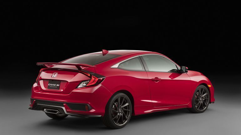 https://images.caradisiac.com/images/3/6/0/9/113609/S8-honda-nous-annonce-une-nouvelle-civic-400381.jpg