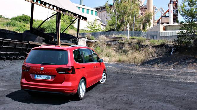 Essai vidéo - Seat Alhambra restylée : guerre intestine