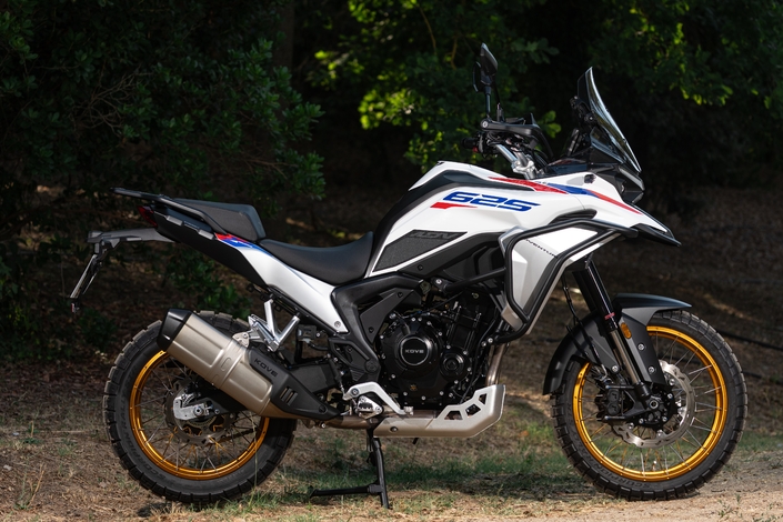 Kove 625 X Pro : le trail middle-size qui  vise grand !