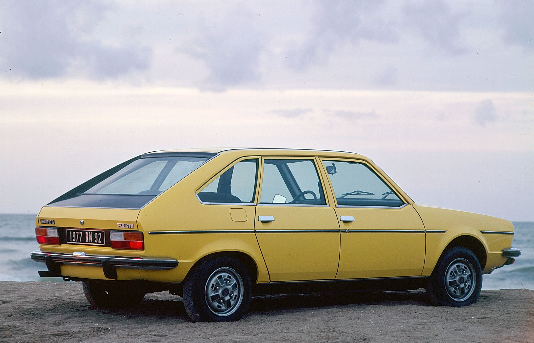 Renault 20 (1975 – 1983), une familiale pas si pépère, dès 2 000