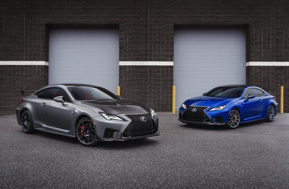 https://images.caradisiac.com/images/3/6/7/7/173677/S8-salon-de-detroit-2019-lexus-devoile-la-rc-f-restylee-avec-la-track-edition-577876.jpg