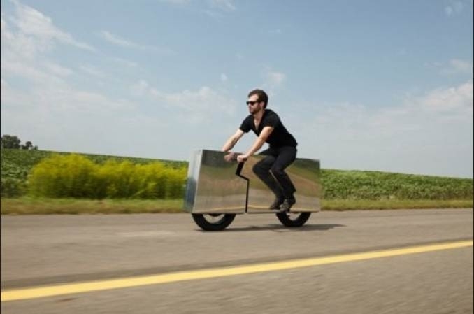 Le Code de la route, un cadre, pas une recette de survie : ce que tout motard doit savoir