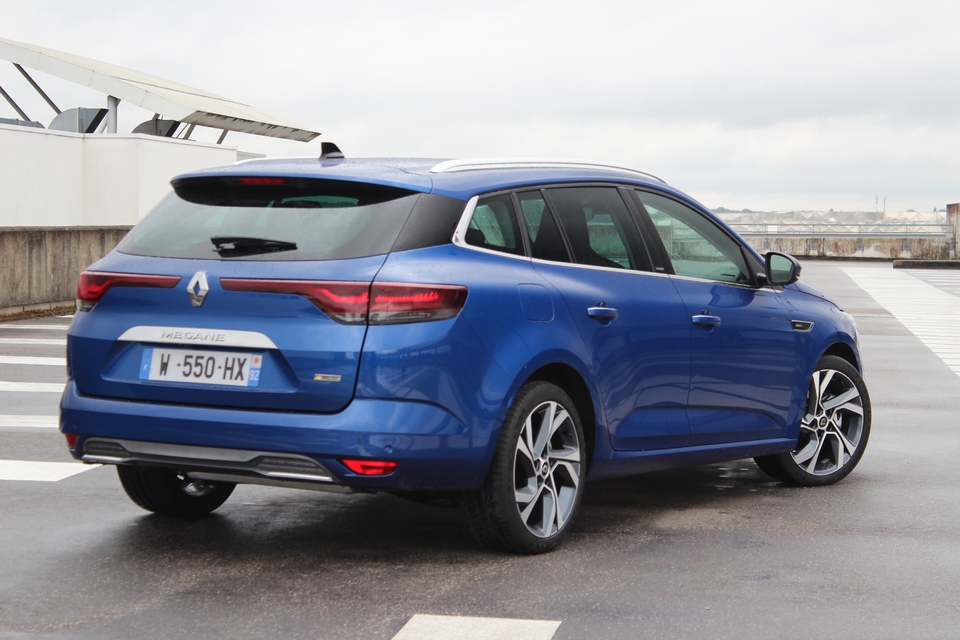 Renault Mégane Estate restylée (2020) voilà l’hybride rechargeable
