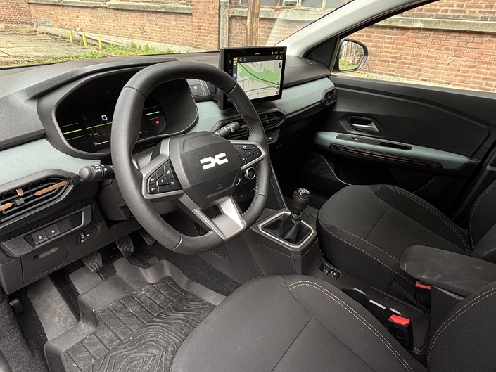 Dacia Sandero Stepway : pourquoi choisir l'essence TCe 110 quand le GPL fait (presque) tout mieux ?