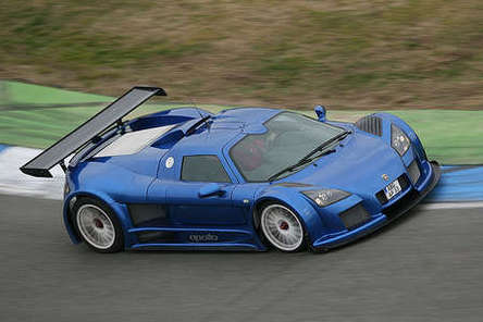 24 Heures du Nürburgring/Allemagne : Heinz-Harald Frentzen et Dirk Müller au volant d'une Gumpert Apollo hybride électrique !