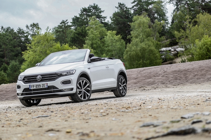 Volkswagen T-Roc Cabriolet (2020) : la tête dans les nuages