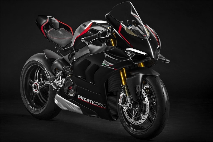Entre la V4 S et la V4 R : la Ducati Panigale V4 SP se prépare pour un retour