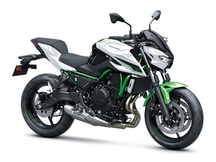 De nouvelles robes pour les roadsters Kawasaki Z125, Z650 S, Z900 et la petite sportive Ninja 125