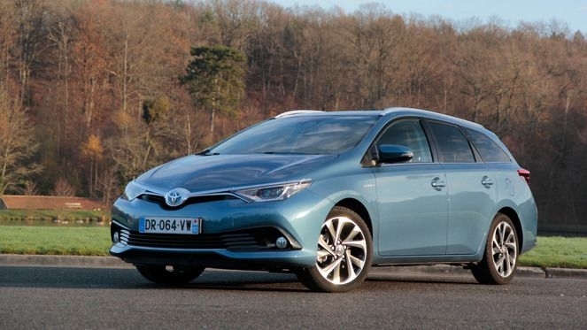 Tous les hybrides et hybrides rechargeables du marché, lequel acheter ?