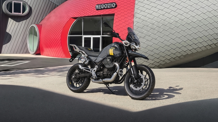 Une édition spéciale 105ème Anniversaire pour les modèles Moto Guzzi !