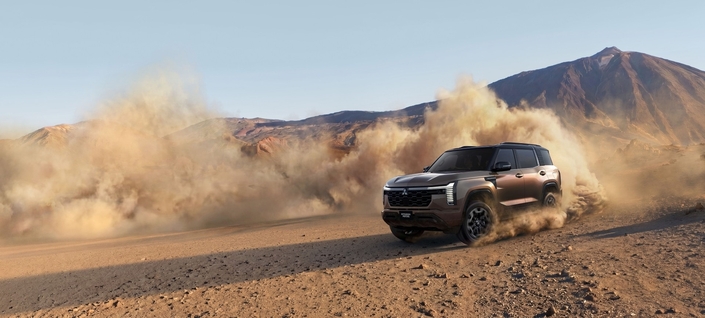 Le Mitsubishi Pajero est un beau 4x4 qui se ferait démolir par l’Europe