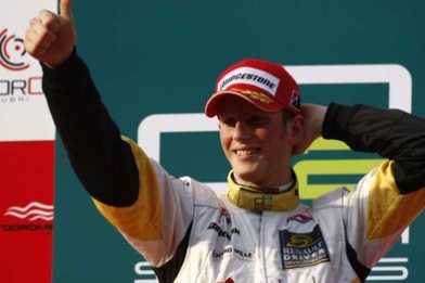 GP2 Asia-Dubaï-Course 1 : la chance avec Grosjean