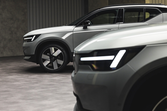 Les Volvo XC40 et EX40 s’offrent-ils un coup de pinceau suffisamment fort ?