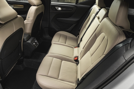 Les Volvo XC40 et EX40 s’offrent-ils un coup de pinceau suffisamment fort ?