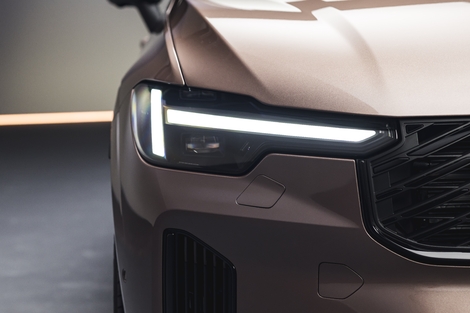Le Volvo XC60 se relooke mais cache surtout une grosse surprise