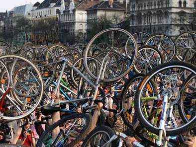 Le vélo parisien fait figure d'exemple