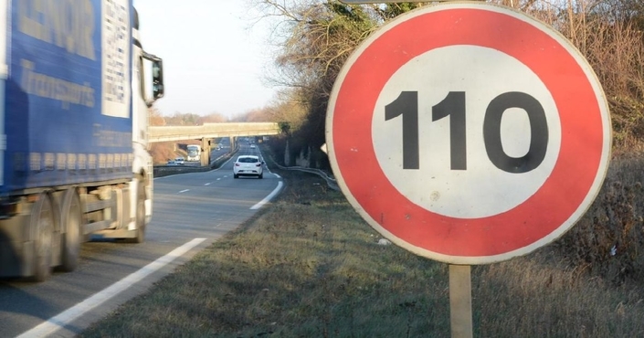 Réduire la vitesse pour moins consommer, on dit merci qui ? La CCC.