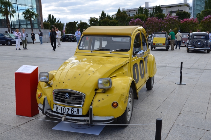 La 2CV 007 de 1981